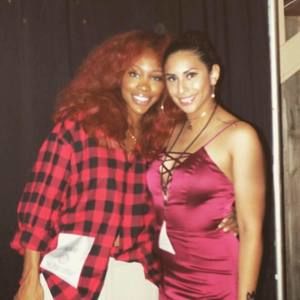 Meet your Posher, Monica